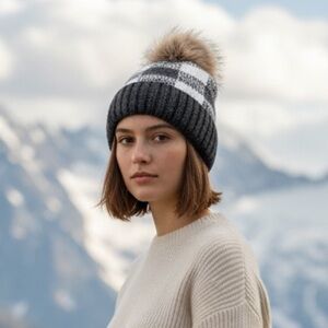 Pompom Beanie